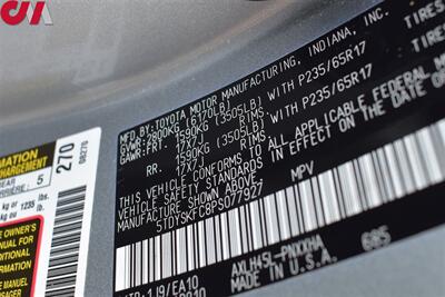 2023 Toyota Sienna XLE 7-Passenger Hybrid  AWD 4dr Mini-Van**BY APPOINTMENT ONLY**Toyota Safety Sense w/Back Up Cam! Lane Assist! Dynamic Radar Cruise Control! Sport & Eco Drive Mode! Bluetooth! Heated Leather Seats! Sunroof! - Photo 31 - Portland, OR 97266