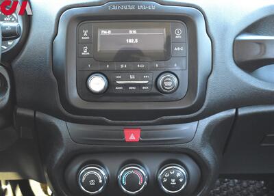 2017 Jeep Renegade Sport  4dr SUV! 6 Speed Manual! Electronic Parking Brake! USB & Auxiliary Ports! Traction Control! All Weather Floor Mats! Roof Rails! - Photo 15 - Portland, OR 97266