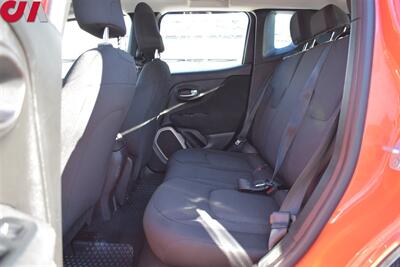 2017 Jeep Renegade Sport  4dr SUV! 6 Speed Manual! Electronic Parking Brake! USB & Auxiliary Ports! Traction Control! All Weather Floor Mats! Roof Rails! - Photo 20 - Portland, OR 97266