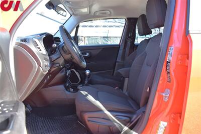 2017 Jeep Renegade Sport  4dr SUV! 6 Speed Manual! Electronic Parking Brake! USB & Auxiliary Ports! Traction Control! All Weather Floor Mats! Roof Rails! - Photo 10 - Portland, OR 97266