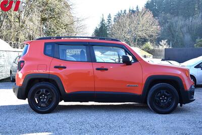 2017 Jeep Renegade Sport  4dr SUV! 6 Speed Manual! Electronic Parking Brake! USB & Auxiliary Ports! Traction Control! All Weather Floor Mats! Roof Rails! - Photo 6 - Portland, OR 97266
