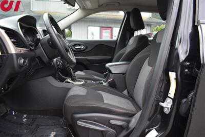 2016 Jeep Cherokee Sport  4dr SUV! Rear View Camera! Bluetooth! Cruise Control! Hill Start Assist! Traction Control! - Photo 10 - Portland, OR 97266