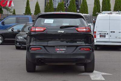 2016 Jeep Cherokee Sport  4dr SUV! Rear View Camera! Bluetooth! Cruise Control! Hill Start Assist! Traction Control! - Photo 4 - Portland, OR 97266