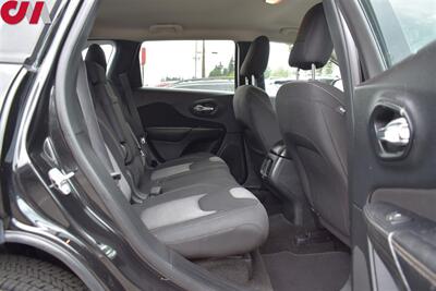2016 Jeep Cherokee Sport 4dr SUV! Rear View Camera! Bluetooth! Cruise Control! Hill Start Assist! Traction Control! - Photo 21 - Portland, OR 97266