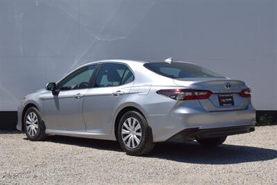 2021 Toyota Camry Hybrid LE 4dr Sedan! 51 City MPG! 53 Hwy MPG! Toyota Safety Sense 2.5! Back Up Camera! Lane Assist! Full-Speed Dynamic Radar Cruise Control! Pedestrian Detection! Android Auto & Apple CarPlay! - Photo 2 - Portland, OR 97266