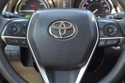 2021 Toyota Camry Hybrid LE 4dr Sedan! 51 City MPG! 53 Hwy MPG! Toyota Safety Sense 2.5! Back Up Camera! Lane Assist! Full-Speed Dynamic Radar Cruise Control! Pedestrian Detection! Android Auto & Apple CarPlay! - Photo 15 - Portland, OR 97266