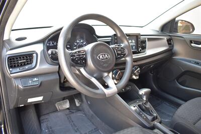 2019 Kia Rio 5-Door S 4dr Wagon! 28 City MPG! 37 Hwy MPG! Back Up Camera! Sport Mode! Cruise Control! Touchscreen Infotainment System! Apple CarPlay! Android Auto! - Photo 3 - Portland, OR 97266