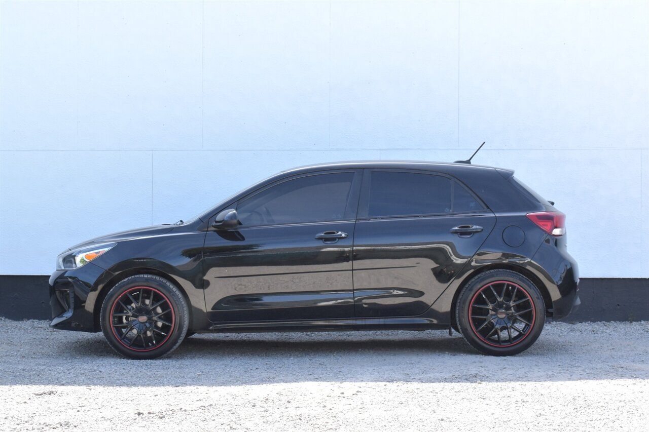 2019 Kia Rio 5-Door S 4dr Wagon! 28 City MPG! 37 Hwy MPG! Back Up Camera! Sport Mode! Cruise Control! Touchscreen Infotainment System! Apple CarPlay! Android Auto! - Photo 9 - Portland, OR 97266