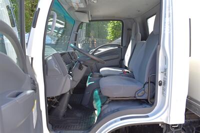 2019 Isuzu NPR  4X2 2dr 71.0 in. BBC Tilt Cab! Commercial Box Truck!**BY APPOINMENT ONLY**5.2L Turbo Diesel! Automatic! Cab-Over Design! Dual Rear Wheels! Large Cargo Box! - Photo 10 - Portland, OR 97266