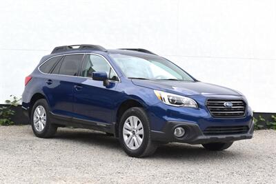 2016 Subaru Outback 2.5i Premium  AWD 4dr Wagon**BY APPOINTMENT ONLY**X-Mode! Back Up Camera! Bluetooth Connectivity! Heated Seats! Roof-Rails! Wagon