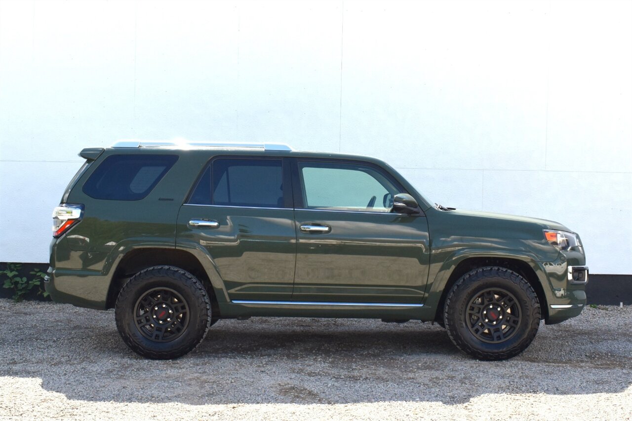 2022 Toyota 4Runner Limited AWD 4dr SUV! Back Up Camera! Blind Spot Monitor! Lane Assist! Pedestrian Detection! Navigation! Heated & Ventilated Leather Seats! Full-Time 4WD! Locking Center Differential! Tow Pkg! Sunroof! - Photo 6 - Portland, OR 97266