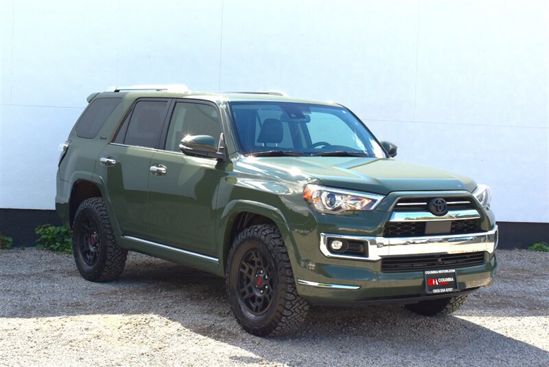 2022 Toyota 4Runner Limited  AWD 4dr SUV! Back Up Camera! Blind Spot Monitor! Lane Assist! Pedestrian Detection! Navigation! Heated & Ventilated Leather Seats! Full-Time 4WD! Locking Center Differential! Tow Pkg! Sunroof!