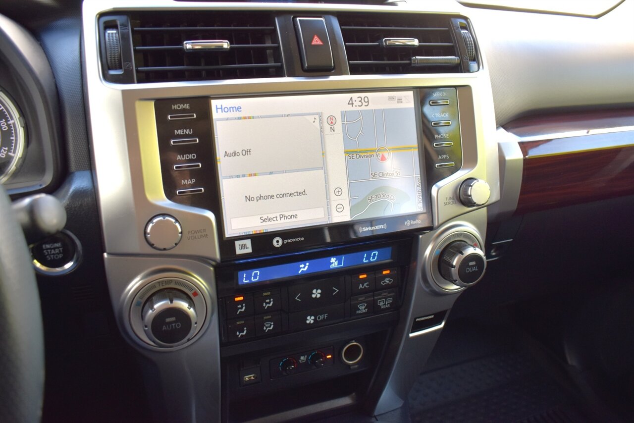 2022 Toyota 4Runner Limited AWD 4dr SUV! Back Up Camera! Blind Spot Monitor! Lane Assist! Pedestrian Detection! Navigation! Heated & Ventilated Leather Seats! Full-Time 4WD! Locking Center Differential! Tow Pkg! Sunroof! - Photo 21 - Portland, OR 97266