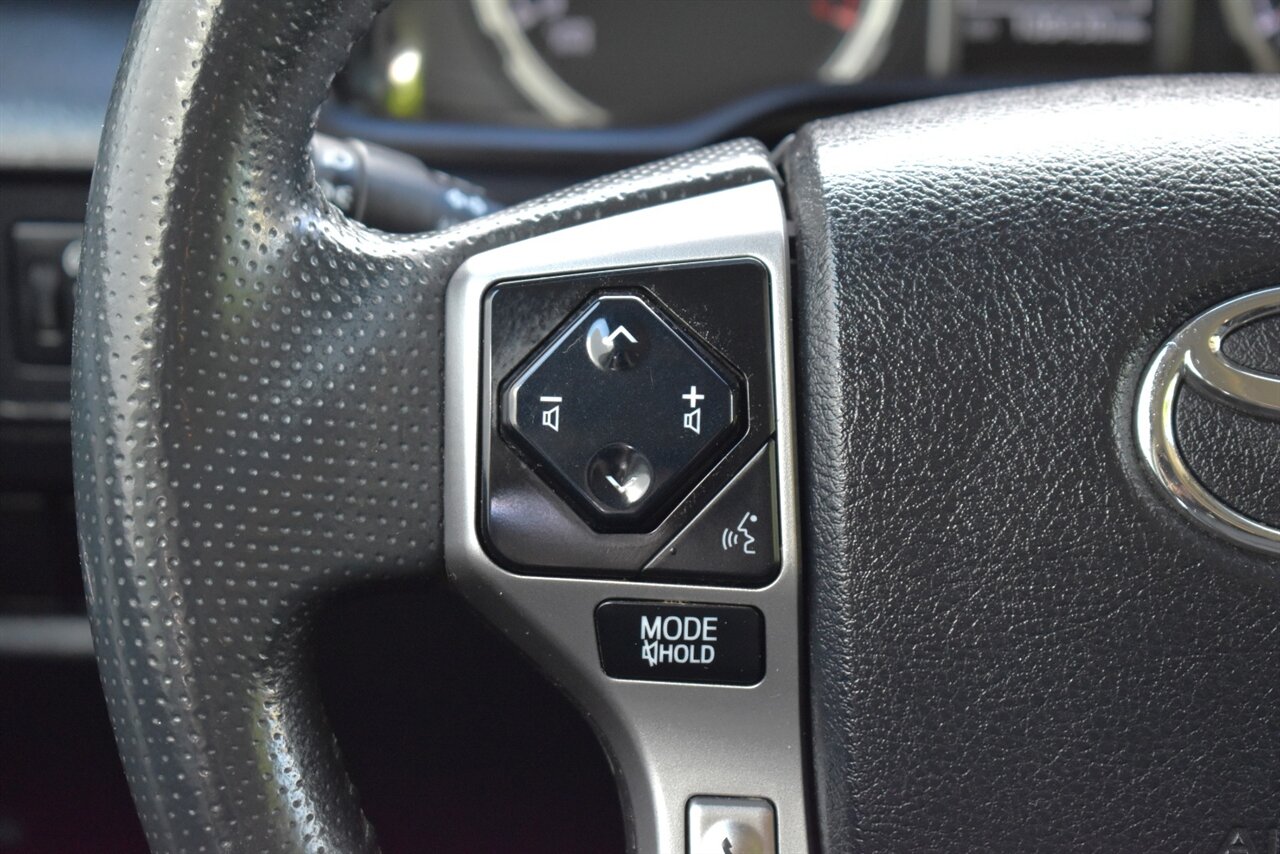 2022 Toyota 4Runner Limited AWD 4dr SUV! Back Up Camera! Blind Spot Monitor! Lane Assist! Pedestrian Detection! Navigation! Heated & Ventilated Leather Seats! Full-Time 4WD! Locking Center Differential! Tow Pkg! Sunroof! - Photo 15 - Portland, OR 97266