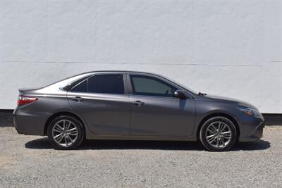 2017 Toyota Camry SE 4dr Sedan! **BY APPOINTMENT ONLY** Toyota Safety Sense 2.5! Back Up Camera! Cruise Control! Bluetooth Connectivity! - Photo 6 - Portland, OR 97266