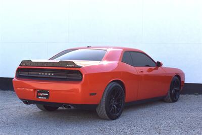 2010 Dodge Challenger SRT8  2dr Coupe! 6.1L Hemi V8! Rear-Wheel Drive! Dual Exhaust! Back Up Camera! Bluetooth Connectivity! Navigation! Cruise Control! Heated Seats! Kicker Subwoofer! - Photo 8 - Portland, OR 97266