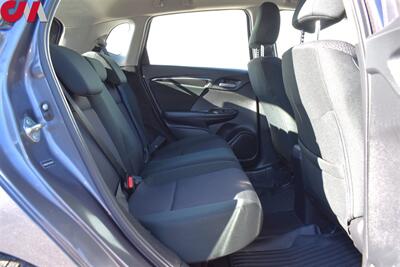 2020 Honda Fit LX  4dr Hatchback CVT! Back-Up Camera! Bluetooth w/ Steering Wheel Controls! ECON Mode! 33MPG City! 40MPG Hwy! Cruise Control! All Weather Floor Mats! - Photo 19 - Portland, OR 97266