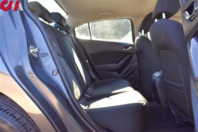 2017 Mazda Mazda3 Sport  4dr Sedan! 28 City Mpg! 37 Hwy Mpg! Back Up Camera! Navigation! Sport Drive Mode! Bluetooth w/Voice Activation! - Photo 24 - Portland, OR 97266