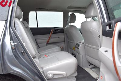2010 Toyota Highlander Limited AWD 4dr SUV**BY APPOINTMENT ONLY**3rd Row Seats! Back Up Camera! Heated Leather Seats! Tow Pkg! Powered Liftgate! Sunroof! All Weather Floor Mats! - Photo 25 - Portland, OR 97266