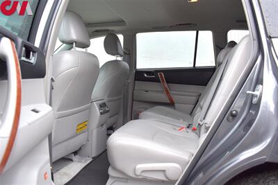2010 Toyota Highlander Limited AWD 4dr SUV**BY APPOINTMENT ONLY**3rd Row Seats! Back Up Camera! Heated Leather Seats! Tow Pkg! Powered Liftgate! Sunroof! All Weather Floor Mats! - Photo 23 - Portland, OR 97266