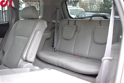 2010 Toyota Highlander Limited AWD 4dr SUV**BY APPOINTMENT ONLY**3rd Row Seats! Back Up Camera! Heated Leather Seats! Tow Pkg! Powered Liftgate! Sunroof! All Weather Floor Mats! - Photo 24 - Portland, OR 97266