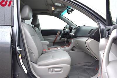 2010 Toyota Highlander Limited AWD 4dr SUV**BY APPOINTMENT ONLY**3rd Row Seats! Back Up Camera! Heated Leather Seats! Tow Pkg! Powered Liftgate! Sunroof! All Weather Floor Mats! - Photo 26 - Portland, OR 97266