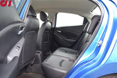 2019 Toyota Yaris XLE  4dr Sedan! Front Wheel Drive! Low-Speed Pre-Collision System! Stability Control! ABS Brakes! Backup Camera! 7 " Touchscreen Display! Bluetooth Hands-Free! - Photo 24 - Portland, OR 97266