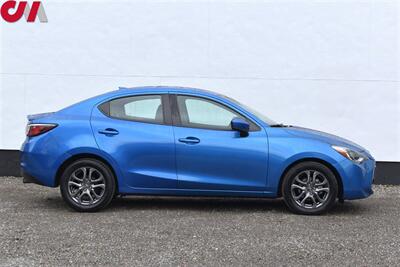2019 Toyota Yaris XLE  4dr Sedan! Front Wheel Drive! Low-Speed Pre-Collision System! Stability Control! ABS Brakes! Backup Camera! 7 " Touchscreen Display! Bluetooth Hands-Free! - Photo 6 - Portland, OR 97266