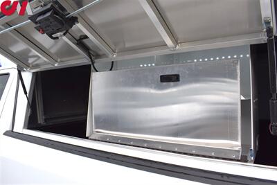 2024 Ford F-150 Lightning Pro  AWD 4dr SuperCrew 5.5 ft. SB! Commercial Canopy w/ Storage! Back-Up Cam! Park Assist! Blind Spot Monitor! GPS Nav! Lane Assist! Heated Leather Seats! Apple CarPlay! Android Auto! - Photo 26 - Portland, OR 97266