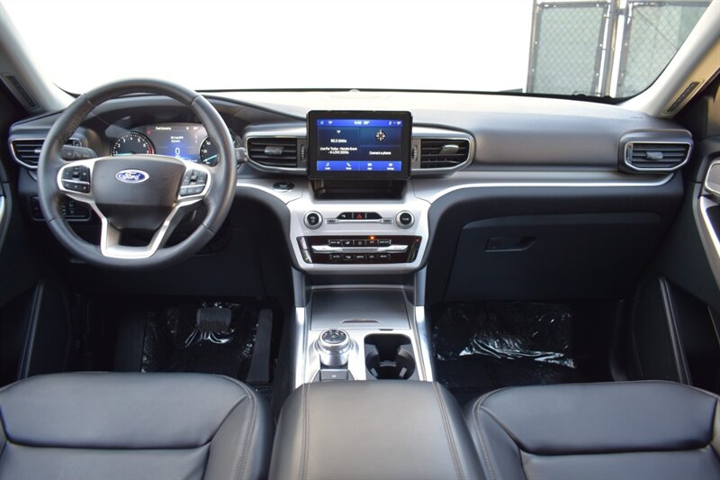 2024 Ford Explorer XLT AWD 4dr SUV**BY APPOINTMENT ONLY** Back Up Camera! Blind Spot Assist! Lane Keeping Assist! Pre-Collision Assist! Drive Modes! Heated Seats! Heated Steering Wheel! Apple CarPlay! Android Auto! - Photo 13 - Portland, OR 97266