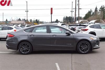 2018 Ford Fusion Hybrid SE  4dr Sedan Back Up Camera! Bluetooth w/Voice Activation! USB/Aux-In! Push Start! Eco Boost! Powered Front Seats! Key Code Entry! - Photo 6 - Portland, OR 97266