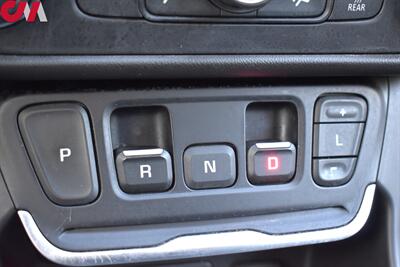 2020 GMC Terrain SLT  4x4 4dr SUV! Adaptive Cruise Control! Blind Spot Monitoring! Apple CarPlay & Android Auto! Leather Seats! Power Liftgate! Backup Camera! - Photo 25 - Portland, OR 97266