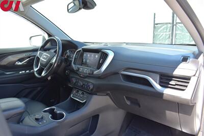 2020 GMC Terrain SLT  4x4 4dr SUV! Adaptive Cruise Control! Blind Spot Monitoring! Apple CarPlay & Android Auto! Leather Seats! Power Liftgate! Backup Camera! - Photo 12 - Portland, OR 97266