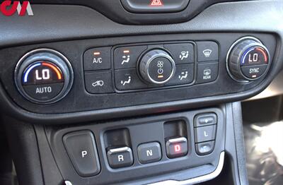 2020 GMC Terrain SLT  4x4 4dr SUV! Adaptive Cruise Control! Blind Spot Monitoring! Apple CarPlay & Android Auto! Leather Seats! Power Liftgate! Backup Camera! - Photo 24 - Portland, OR 97266