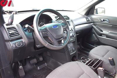 2017 Ford Explorer Police Interceptor Utility  AWD  4dr SUV! Rear View Camera! Bluetooth w/ Steering Wheel Controls! Cruise Control! Spotlight! - Photo 3 - Portland, OR 97266