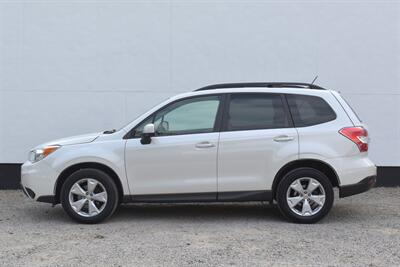 2015 Subaru Forester 2.5i Premium AWD 4dr Wagon CVT! Back Up Camera! Traction Control! Bluetooth Connectivity! Heated Seats! Pano-Sunroof! All Weather Mats! Roof-Rails! - Photo 9 - Portland, OR 97266