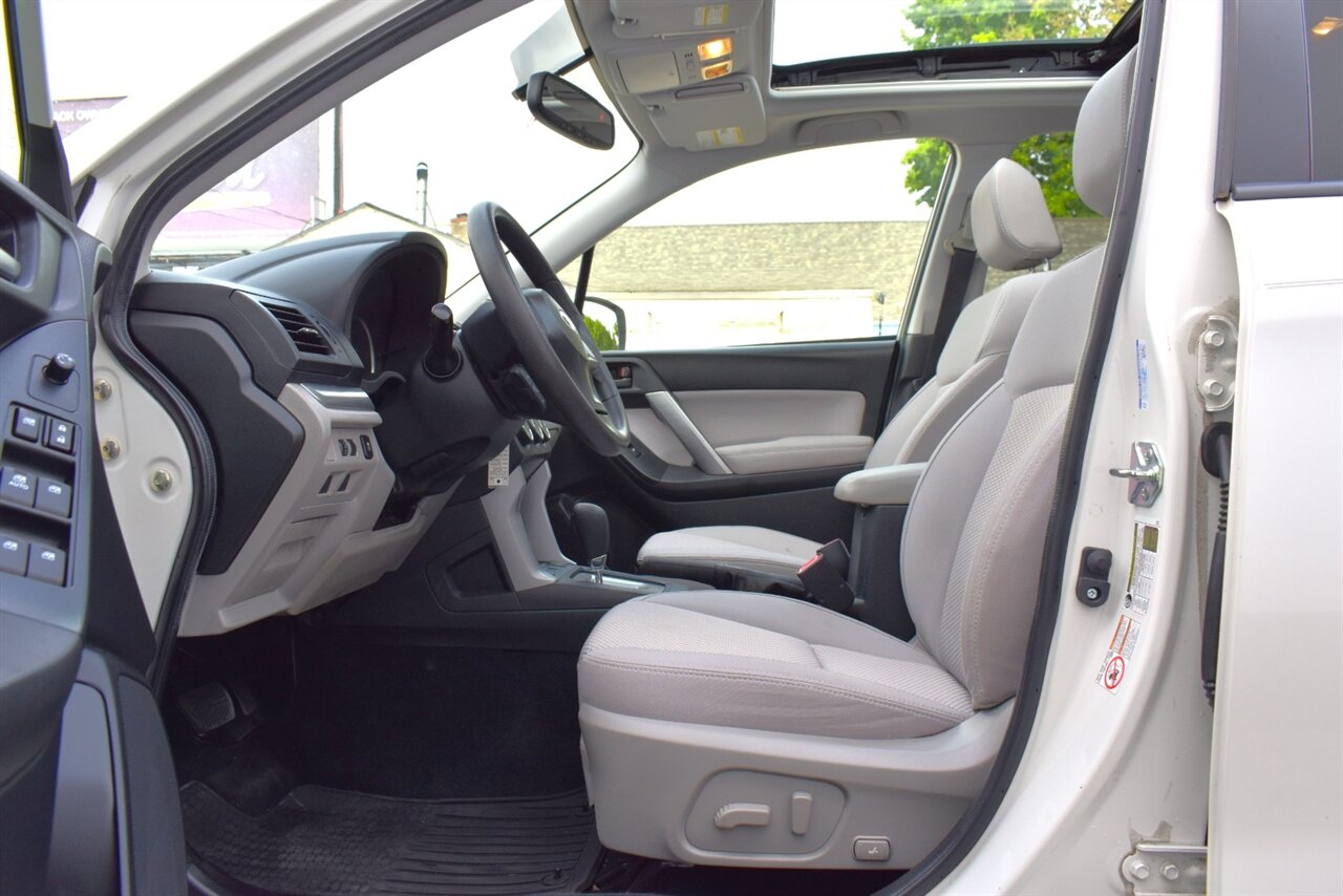 2015 Subaru Forester 2.5i Premium AWD 4dr Wagon CVT! Back Up Camera! Traction Control! Bluetooth Connectivity! Heated Seats! Pano-Sunroof! All Weather Mats! Roof-Rails! - Photo 10 - Portland, OR 97266