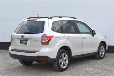2015 Subaru Forester 2.5i Premium AWD 4dr Wagon CVT! Back Up Camera! Traction Control! Bluetooth Connectivity! Heated Seats! Pano-Sunroof! All Weather Mats! Roof-Rails! - Photo 5 - Portland, OR 97266