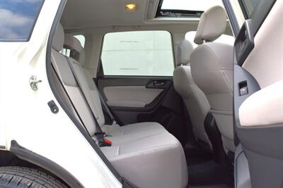 2015 Subaru Forester 2.5i Premium AWD 4dr Wagon CVT! Back Up Camera! Traction Control! Bluetooth Connectivity! Heated Seats! Pano-Sunroof! All Weather Mats! Roof-Rails! - Photo 29 - Portland, OR 97266