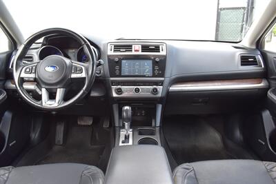 2017 Subaru Outback 3.6R Limited AWD 4dr Wagon! X-Mode! EyeSight Assist Tech! Blind Spot Monitor! Back Up Camera! Lane Assist! Bluetooth! Navigation! Full Heated Seats! Sunroof! Roof-Rails! Trunk Cargo Cover! - Photo 14 - Portland, OR 97266