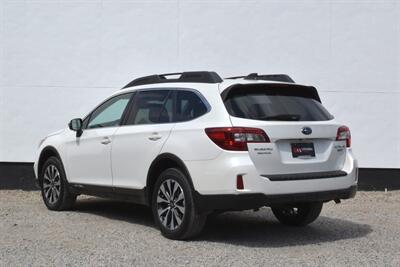 2017 Subaru Outback 3.6R Limited AWD 4dr Wagon! X-Mode! EyeSight Assist Tech! Blind Spot Monitor! Back Up Camera! Lane Assist! Bluetooth! Navigation! Full Heated Seats! Sunroof! Roof-Rails! Trunk Cargo Cover! - Photo 2 - Portland, OR 97266