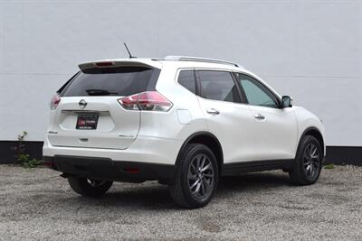 2016 Nissan Rogue SL  AWD 4dr Crossover! Up to 32 MPG Hwy! Drive Mode Select! 360° Camera! Navigation! Heated Leather Seats! Power Liftgate! Blind Spot Monitoring! Pano-Sunroof! - Photo 5 - Portland, OR 97266