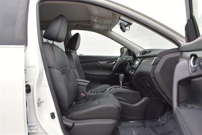 2016 Nissan Rogue SL  AWD 4dr Crossover! Up to 32 MPG Hwy! Drive Mode Select! 360° Camera! Navigation! Heated Leather Seats! Power Liftgate! Blind Spot Monitoring! Pano-Sunroof! - Photo 30 - Portland, OR 97266