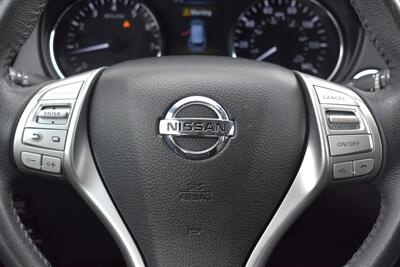 2016 Nissan Rogue SL  AWD 4dr Crossover! Up to 32 MPG Hwy! Drive Mode Select! 360° Camera! Navigation! Heated Leather Seats! Power Liftgate! Blind Spot Monitoring! Pano-Sunroof! - Photo 16 - Portland, OR 97266