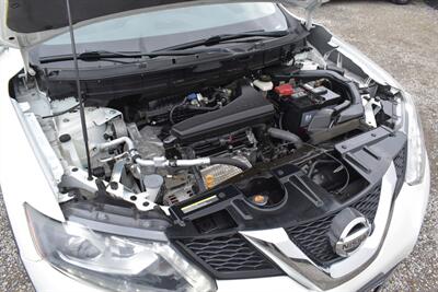 2016 Nissan Rogue SL  AWD 4dr Crossover! Up to 32 MPG Hwy! Drive Mode Select! 360° Camera! Navigation! Heated Leather Seats! Power Liftgate! Blind Spot Monitoring! Pano-Sunroof! - Photo 34 - Portland, OR 97266