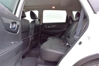 2016 Nissan Rogue SL  AWD 4dr Crossover! Up to 32 MPG Hwy! Drive Mode Select! 360° Camera! Navigation! Heated Leather Seats! Power Liftgate! Blind Spot Monitoring! Pano-Sunroof! - Photo 28 - Portland, OR 97266