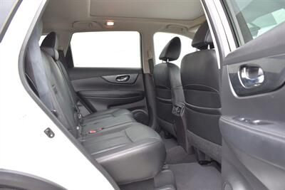 2016 Nissan Rogue SL  AWD 4dr Crossover! Up to 32 MPG Hwy! Drive Mode Select! 360° Camera! Navigation! Heated Leather Seats! Power Liftgate! Blind Spot Monitoring! Pano-Sunroof! - Photo 29 - Portland, OR 97266