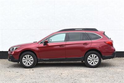 2018 Subaru Outback 2.5i Premium AWD 4dr Wagon**BY APPOINTMENT ONLY** X-Mode! Back Up Camera! Apple CarPlay & Android Auto! Heated Seats! All Weather Mats! Roof-Rails! - Photo 9 - Portland, OR 97266