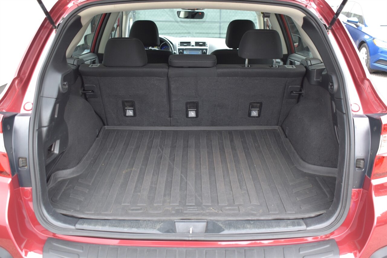2018 Subaru Outback 2.5i Premium AWD 4dr Wagon**BY APPOINTMENT ONLY** X-Mode! Back Up Camera! Apple CarPlay & Android Auto! Heated Seats! All Weather Mats! Roof-Rails! - Photo 31 - Portland, OR 97266