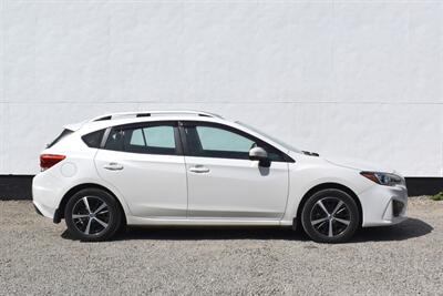 2019 Subaru Impreza 2.0i Premium  AWD 4dr Wagon! Backup Camera! Apple CarPlay! Android Auto! 28mpg City/36mpg Highway! Heated Seats! Trunk Cargo Cover! - Photo 6 - Portland, OR 97266